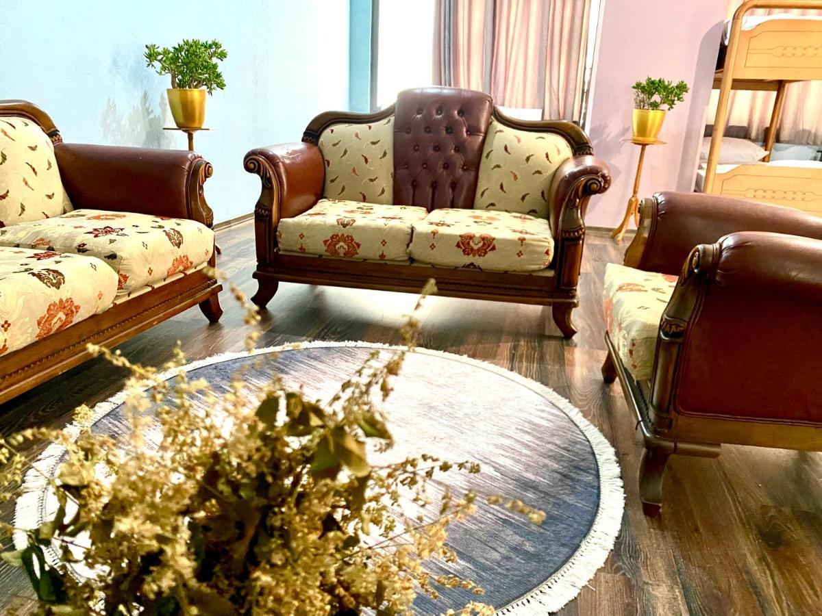 Kb Downtown Gjirokaster Apartment Luaran gambar